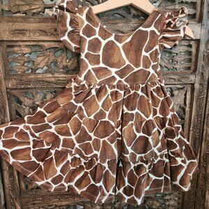 Janie and Jack Giraffe Flutter Sleeve Dress(es), size 18-24 months
